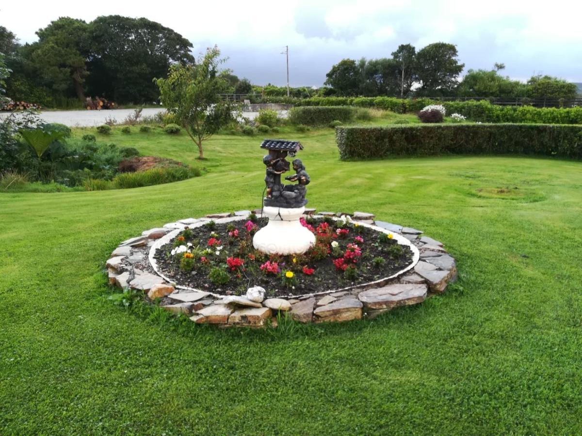 Achill Sound Greystone House Bed & Breakfast エクステリア 写真